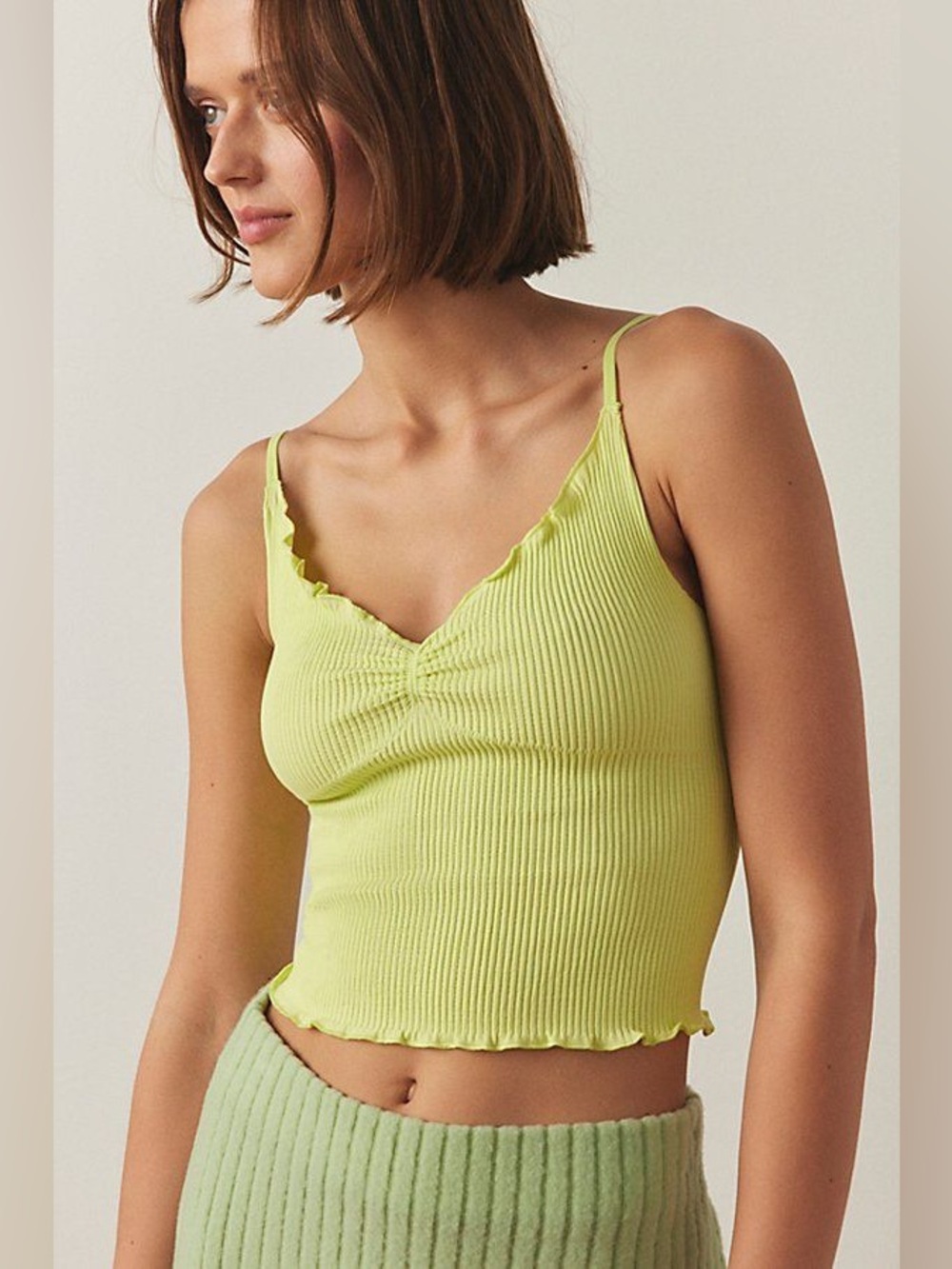 NWT OUT FROM UNDER Aurelia Seamless cropped cami in lime✨